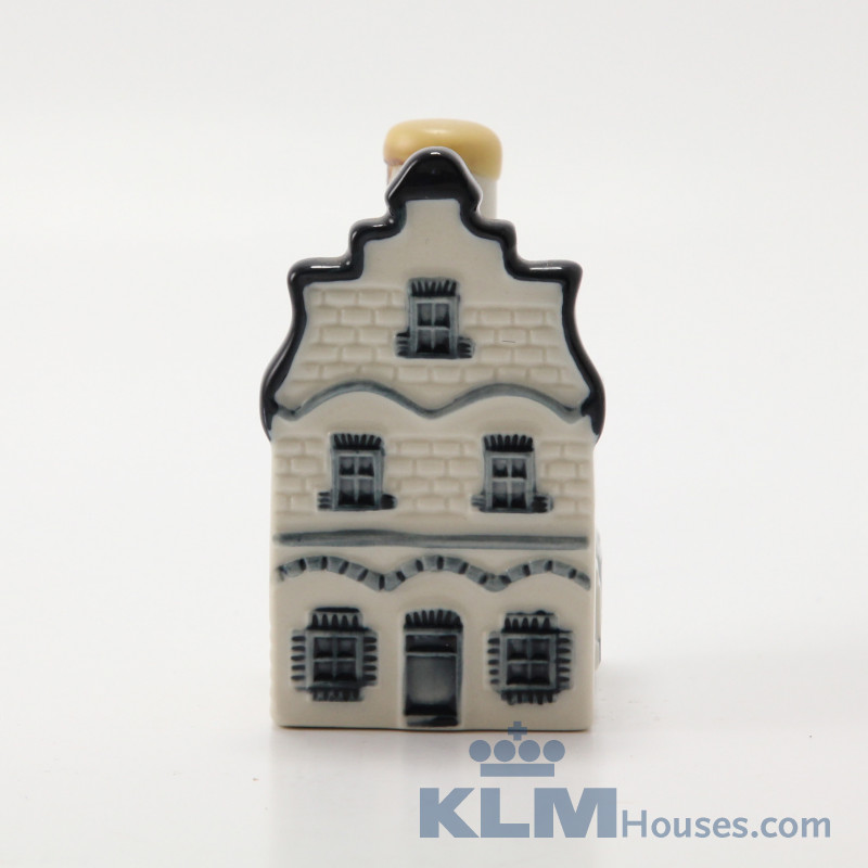 KLM Miniature 01