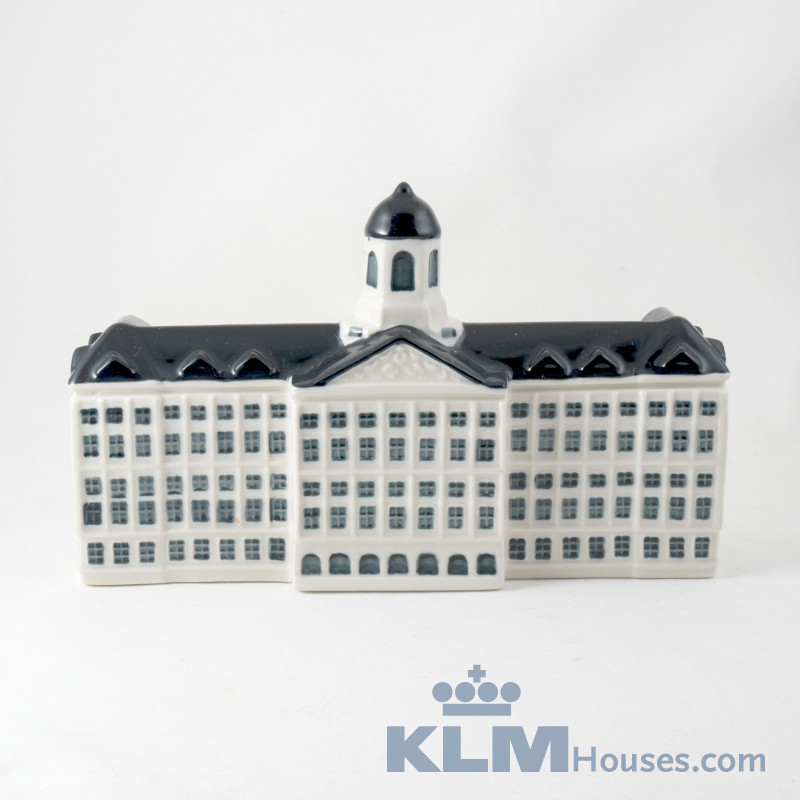 Royal Palace - Platinum for Life