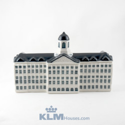 Royal Palace - Platinum for Life