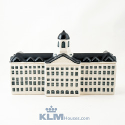 Royal Palace - Platinum for Life
