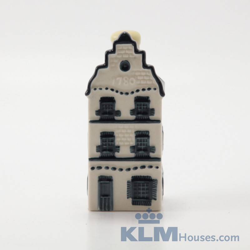 KLM Miniature 03