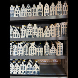 Classic KLM Bols miniature houses 1 - 82